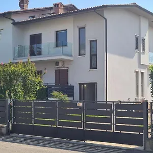Apartament Snorky Azzano San Paolo