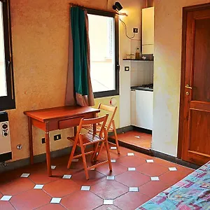 https://alessandros-small-apartment.it-tuscanyhotel.com
