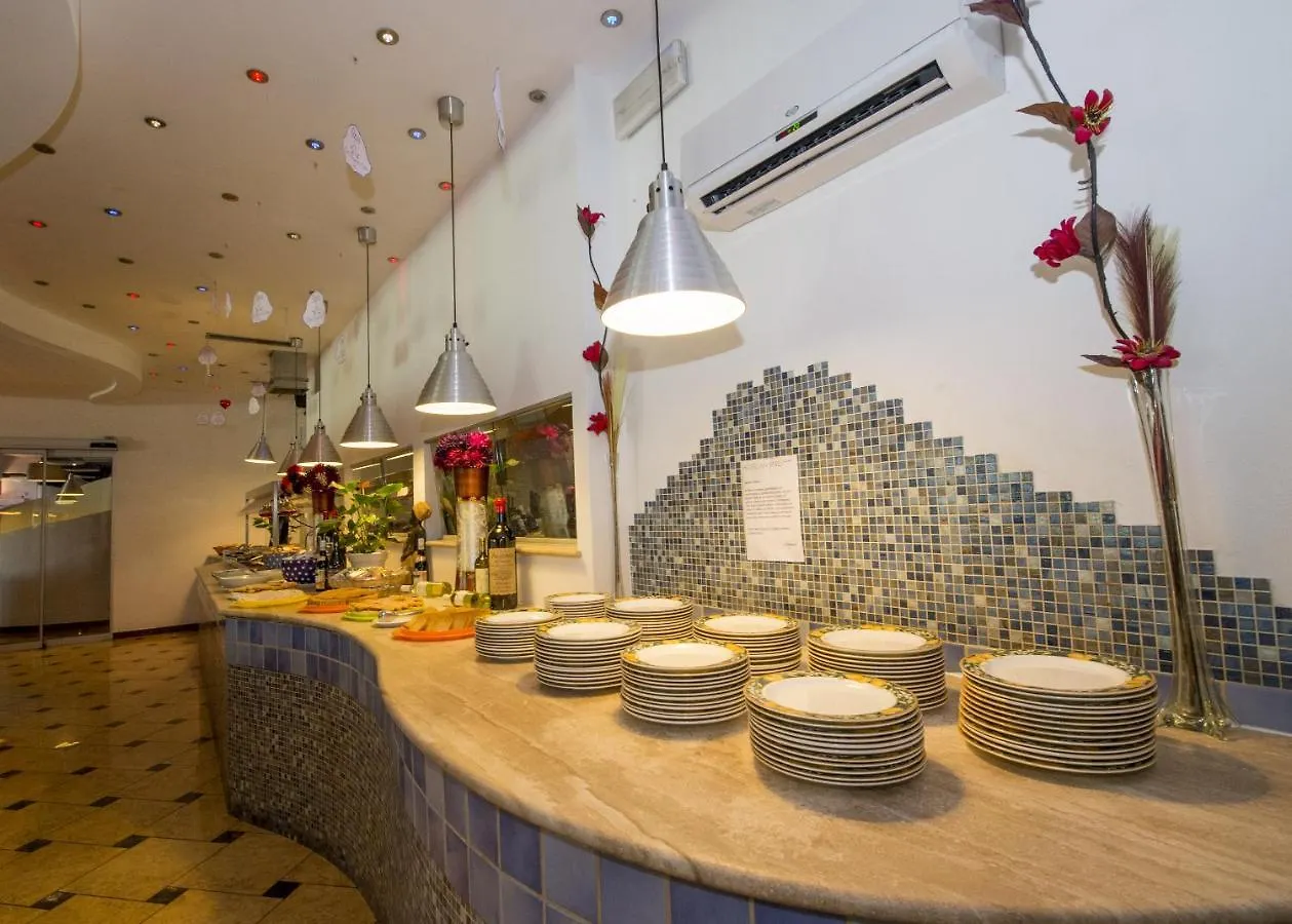 Hotel Antares Sport Beauty & Wellness Villafranca di Verona 4*,